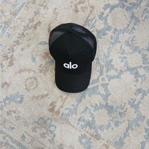 ALO Yoga Kids Black Cap with Mesh